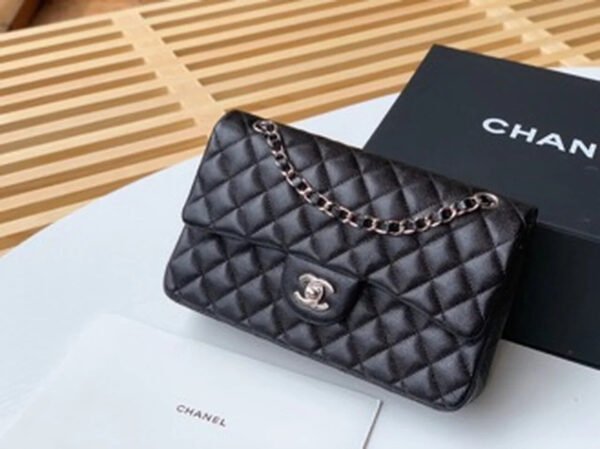 Chanel Classic Handbag Silver Hardware BlackFor Women, Women&rsquo;s Bags, Shoulder And Crossbody Bags 10.2in/26cm A01112
