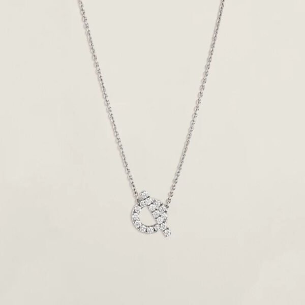 DEC96998-37FC-9873-0B22-219BBFDBE17F.jpg Finesse pendant