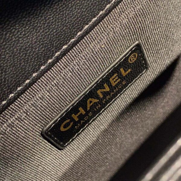 Chanel Boy Handbag Gold Toned Hardware Black For Women, Women&rsquo;s Bags, Shoulder And Crossbody Bags 9.8in/25cm A67086