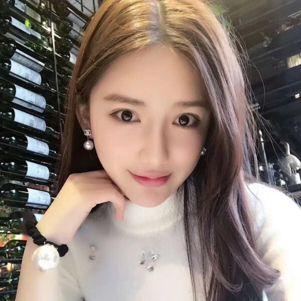 DFA04033-9D21-5D62-EE60-000347F5C1D7.jpg CC Jewelry New 23