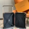 E13C24A4-3685-862C-85A4-F45002DA6BA4.jpg Louis Vuitton M10264 Horizon 55