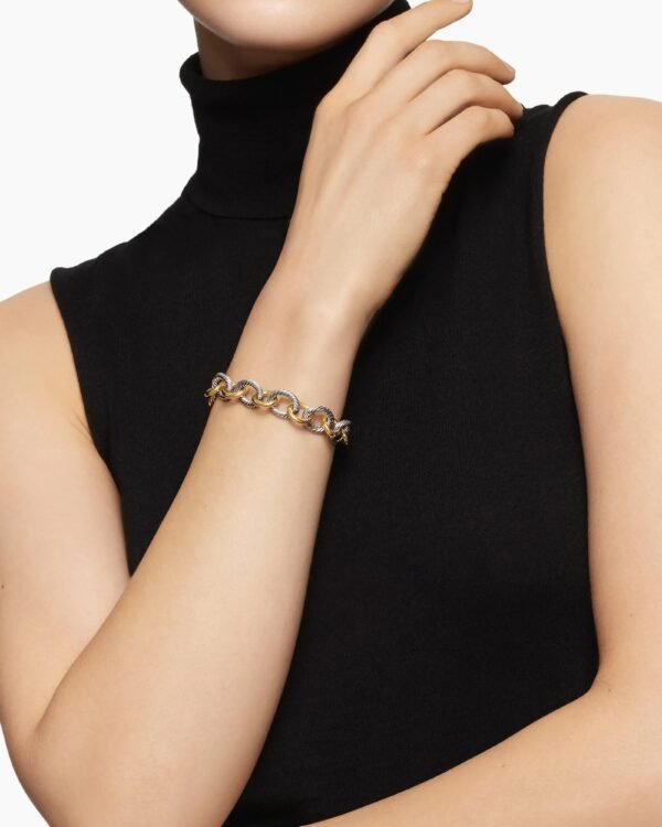 E1414949-3239-8B41-51D9-4DA95AED5271.jpg Oval Link Chain Bracelet Sterling Silver with 18K Yellow Gold - 19CM