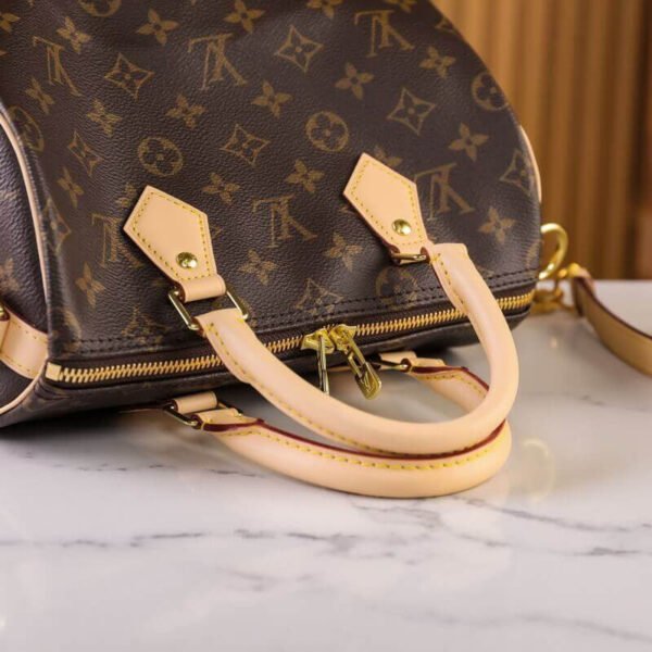 E2942CD5-7BB7-AA25-CA1C-5A71768B2190.jpg Louis Vuitton Speedy Bandoulière 25 M46977