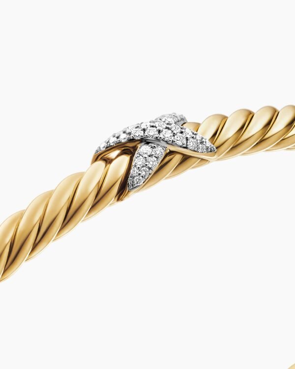 E2E4A0E2-CE99-1316-D913-D4CB25C6BC2F.jpg X Cablespira® Station Bracelet 18K Yellow Gold with Pavé Diamonds, 4mm