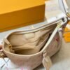 E32A1D7B-B37E-3E7E-EA5E-2F20DD014299.jpg Louis Vuitton M24652 CarryAll PM