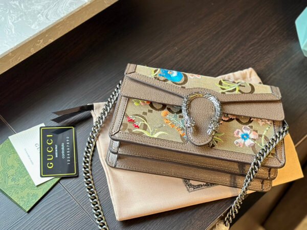 E3E18666-9B49-D035-77D2-CEB68CD34C71.jpg Small Dionysus Jumbo Shoulder Bag