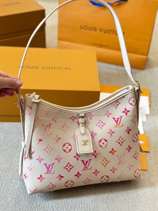 E4C0420C-DCAB-51B7-B3D0-CC41A4A2F3F5.jpg Louis Vuitton M24652 CarryAll PM