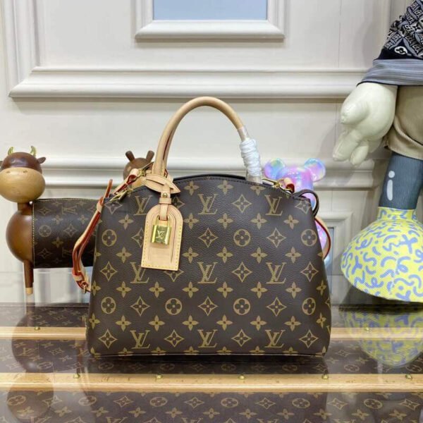 Louis Vuitton Petit Palais M45900