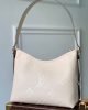 E60C78F3-08F2-39BA-24B7-F515F56284B9.jpg Louis Vuitton M46293 CarryAll PM