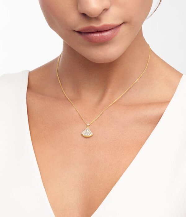 Divas Dream Necklace