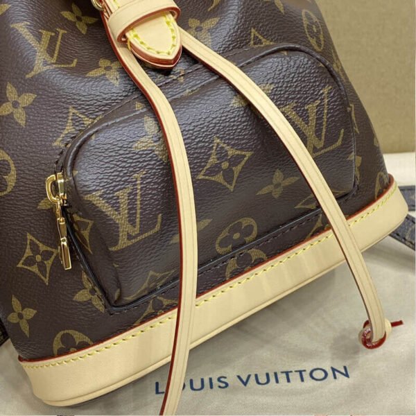E70D28DE-5AA8-6538-B1F7-44A1977A0F4E.jpg Louis Vuitton Montsouris Mini M11199