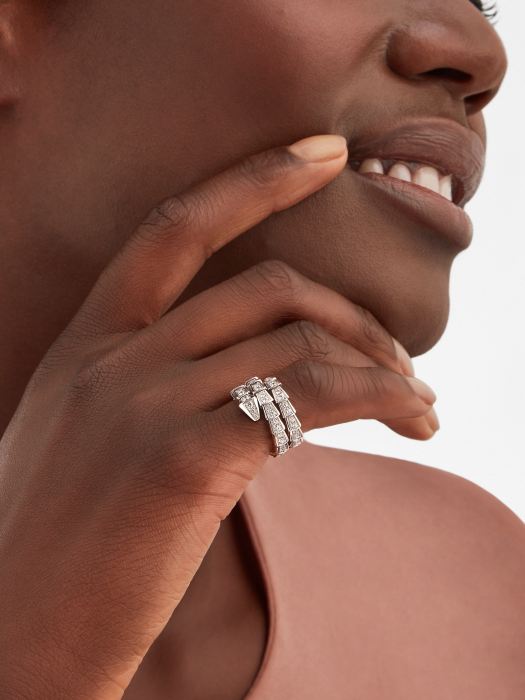 E74566D8-CBA2-F393-A189-589C49402FFD.png Serpenti Viper Ring