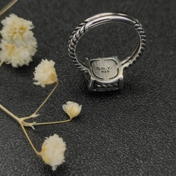 Chatelaine&reg; Ring Sterling Silver with Pav&eacute; Diamonds, 11mm - 6