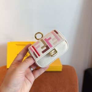 E7CFB115-87CC-5C62-C0A2-FC7A5C1ECFD3.jpg Fendi Nano Baguette Charm - A