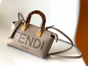 E8994ED8-EC52-216F-1951-05CE94C26685.jpg Fendi By The Way Mini Bag