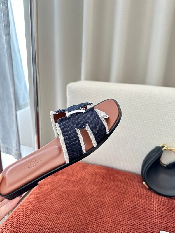 Hermes Women's Oran Sandal