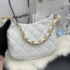 EAAE837C-376D-1520-C8CD-82CB0DD1EE4F.jpg Chanel Hobo Handbag White For Women, Women’s Bags 9.4in/24cm