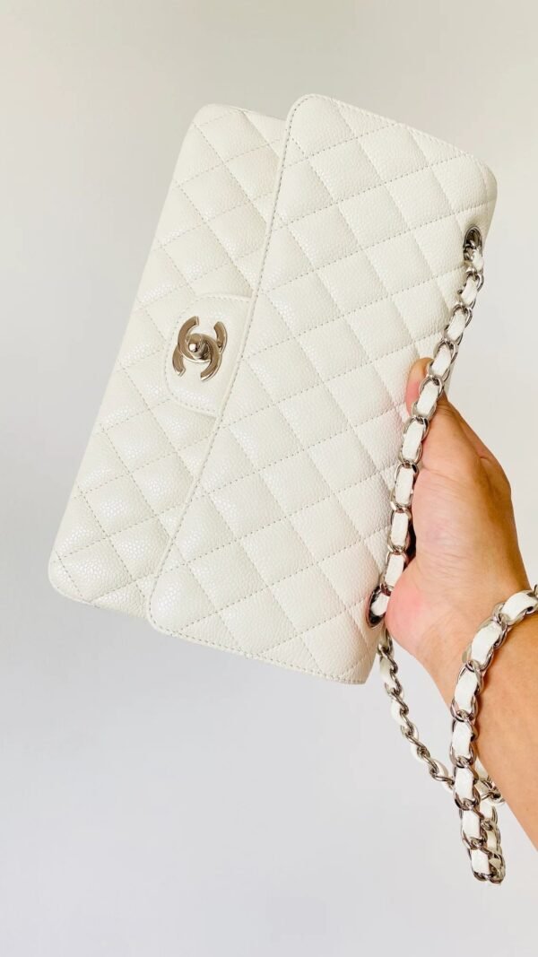 Chanel Small Classic Handbag White For Women, Women&rsquo;s Bags 9.1in/23cm