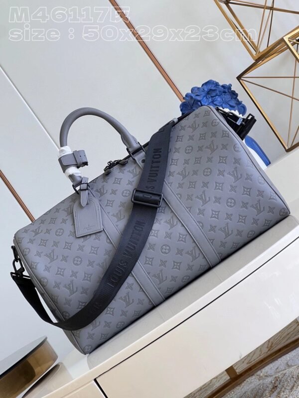 ED5F968F-A4B5-BE3B-3925-CB343941065A.jpg Louis Vuitton M46117 Keepall Bandoulière 50