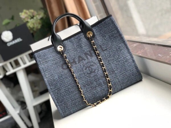 EE0B6C91-0DAA-B1DA-00B3-8D4FCF8DBF77.jpg Chanel Deauville Tote 38cm Blue/Black For Women A66941
