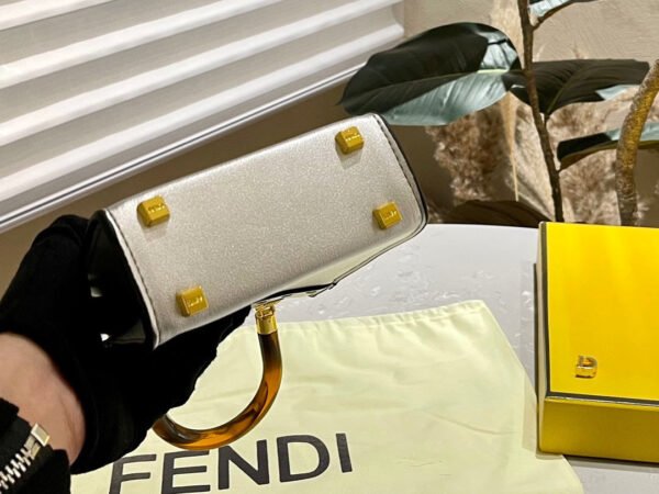 Fendi Sunshine Shopper Bag - 35x17x31cm