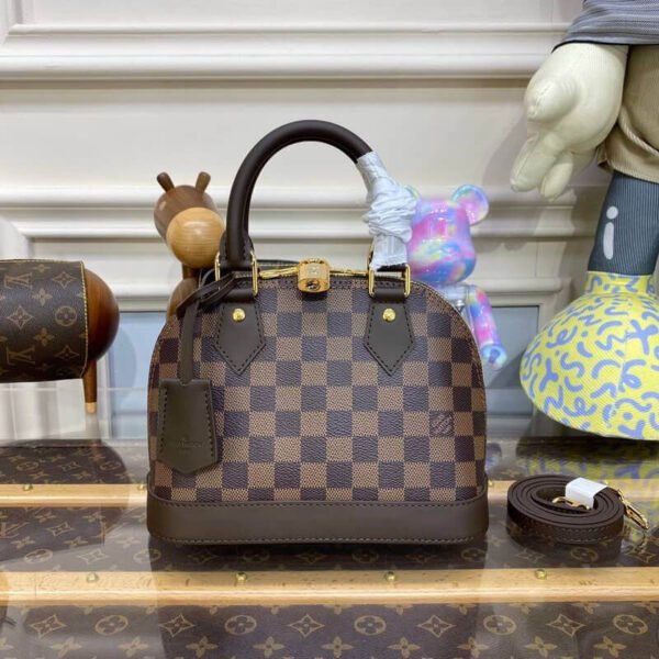 EE2EADC1-BCE4-AE81-E043-42D698213D71.jpg Louis Vuitton Alma BB N41221