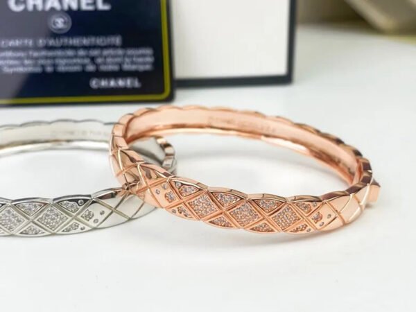 CC Bracelet 0019 - Rose gold