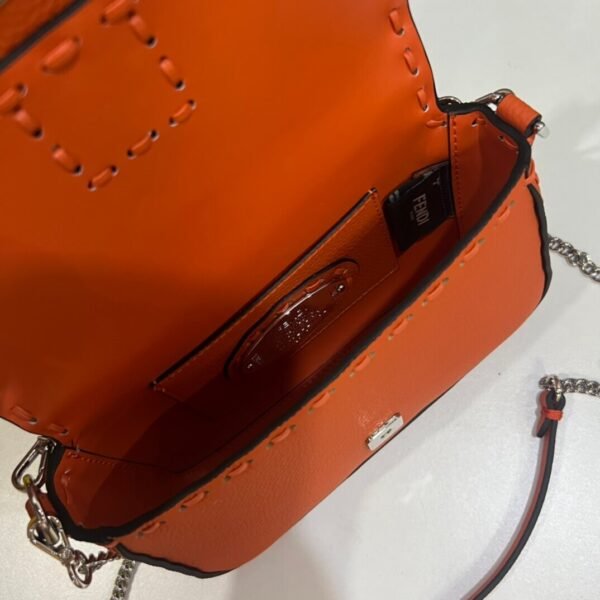 F378315D-62F9-FA18-E0EB-AF0018F8F3E1.jpg Fendi Mini Baguette