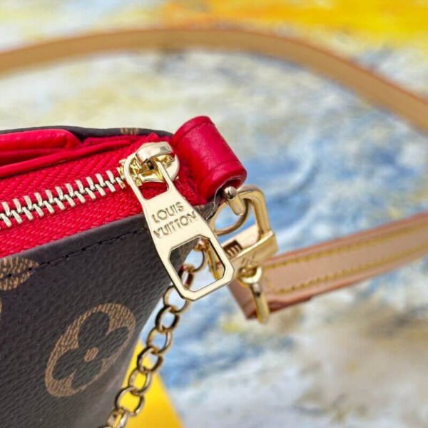 F546DB61-50B8-8238-E1E5-F518DF1DEF31.jpg Louis Vuitton Pallas Clutch M41638