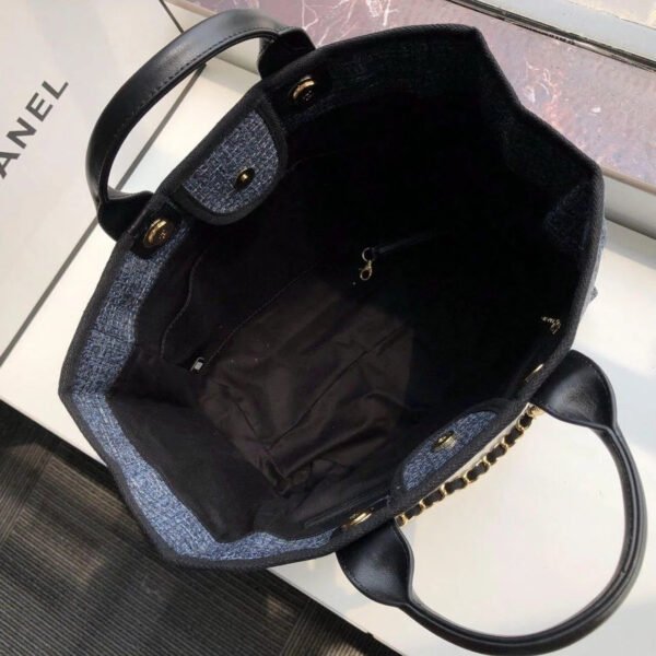 F582A97A-78BA-B853-2FEA-0B9D2A3A03C8.jpg Chanel Deauville Tote 38cm Blue/Black For Women A66941