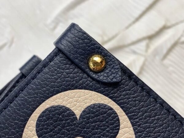 Louis Vuitton OnTheGo MM M47084