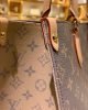 Louis Vuitton OnTheGo MM  M12415