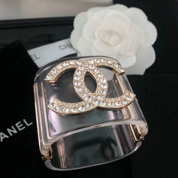 F6AEEA8C-BFD0-6914-D400-6346258AC47A.jpg CC Bracelet 0026