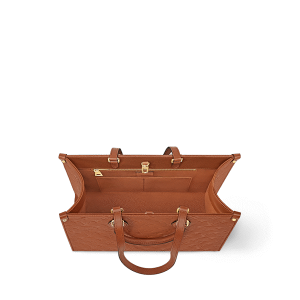 F9CF92A4-6468-F851-C11C-5A57E61D1860.png Louis Vuitton M12775 OnTheGo MM
