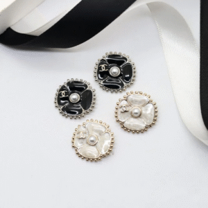 CCE165 CC earring - BLACK
