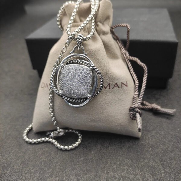 FB4CACC9-9DAE-4E8F-8B8D-720294EF9526.jpg David Yurman Infinity Pendant with Diamonds in Silver, 32mm