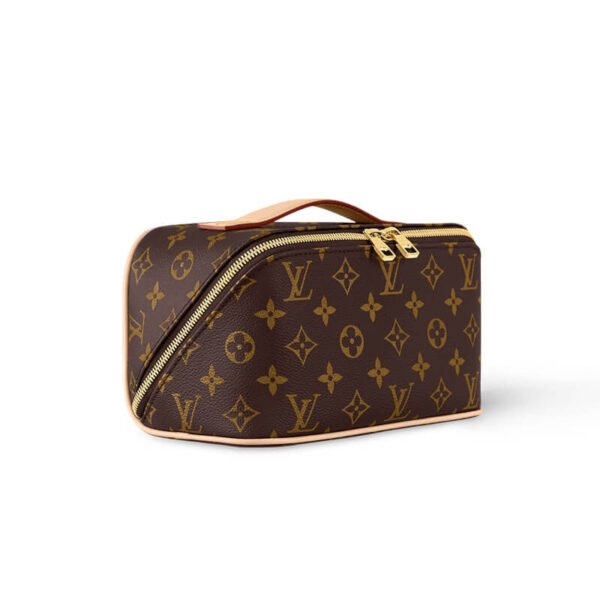 FB8E64F4-8D50-EFE4-D10D-77C37DF663CD.jpg Louis Vuitton Toiletry Bag M11750