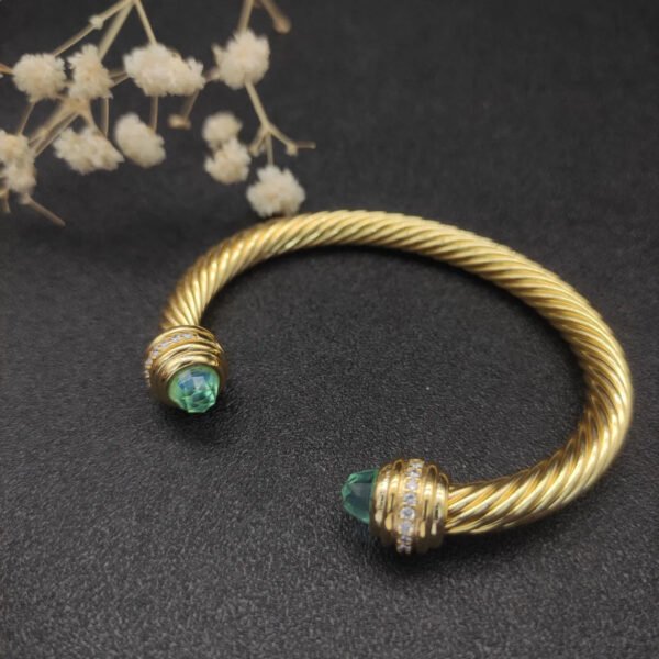 Classic Cablespira&reg; Bracelet 18K Yellow Gold with Aquamarine And Half Diamonds, 7mm