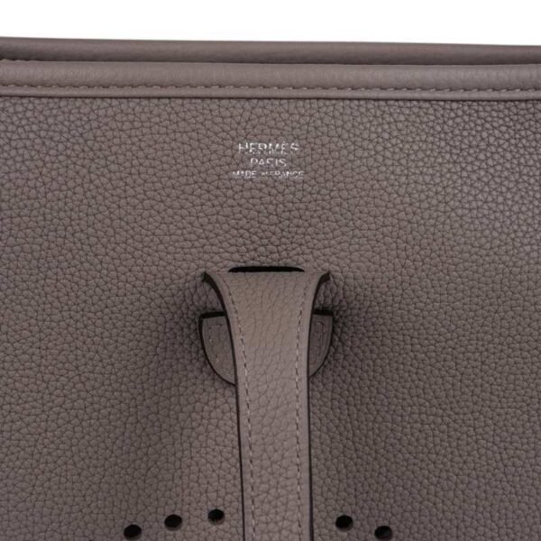 FBCC30C9-DFAF-F070-2506-977B9AA8AE9F.jpg Evelyne PM Bag Gris Asphalte Palladium Hardware bag