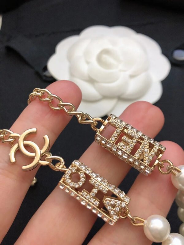 FC925035-34F2-8434-C8A1-FDE50C2F5FF2.jpg CC Necklace 0007