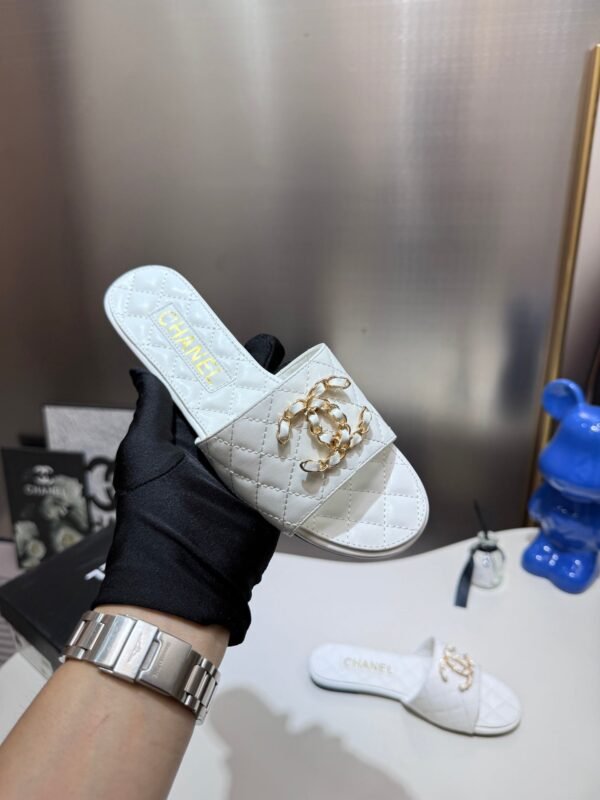 Chanel Women's Logo 25ss CC Sandal