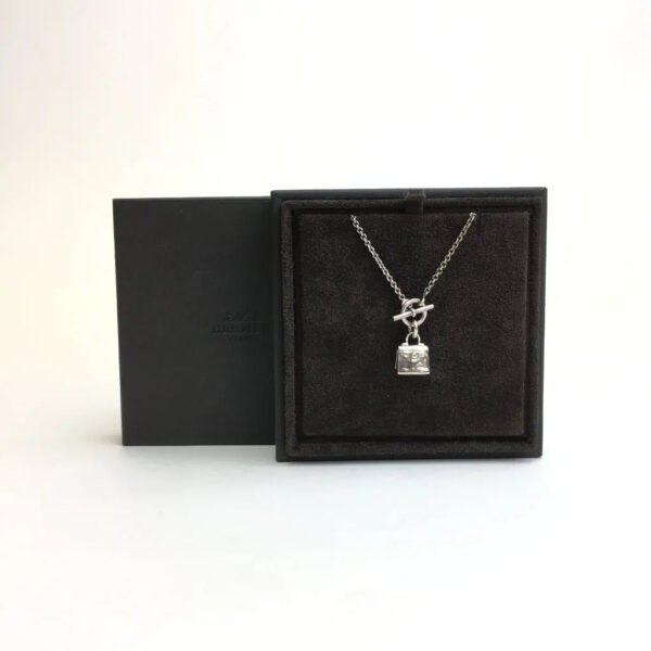 Amulettes Kelly pendant