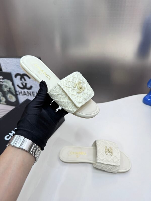 Chanel Women's Logo 25ss CC Sandal