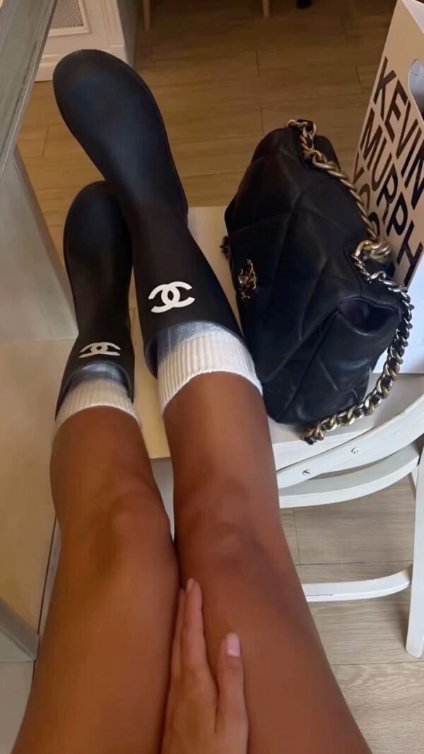 ad0496715f35358b4f0dc28bca5a1f0a Chanel rain boots